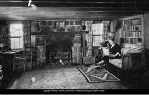 corra-harris-interior Interior Corra Harris Cabin